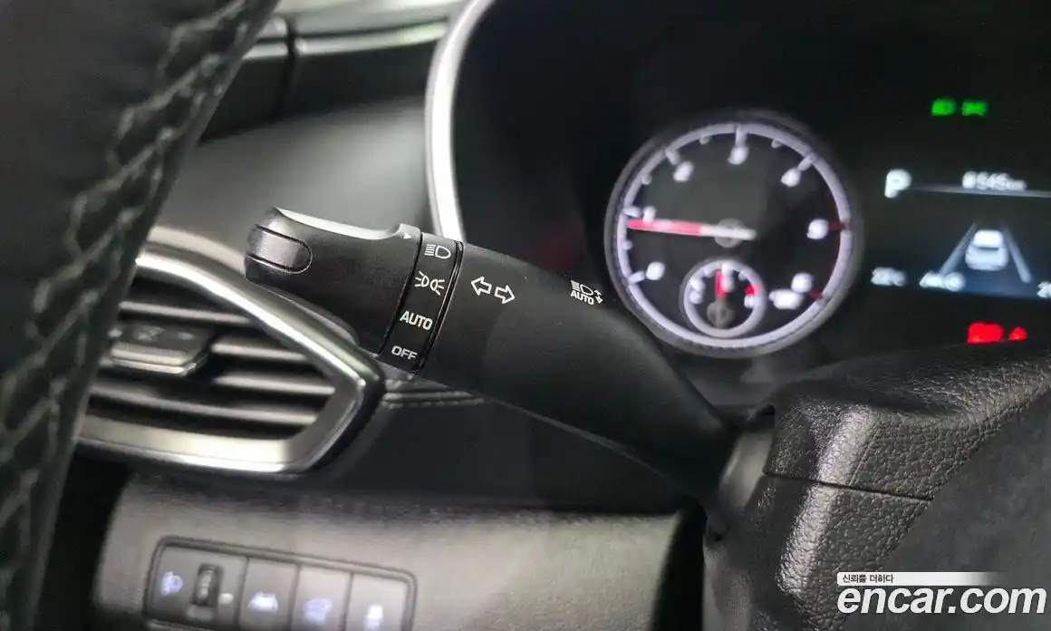 Hyundai Santa Fe 2022 2.2 автомат (гидро), фото 30