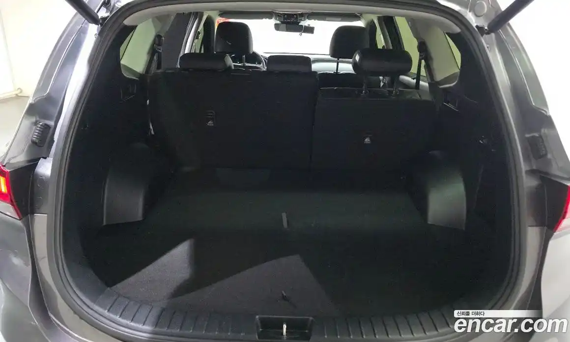 Hyundai Santa Fe 2022 2.2 автомат (гидро), фото 32