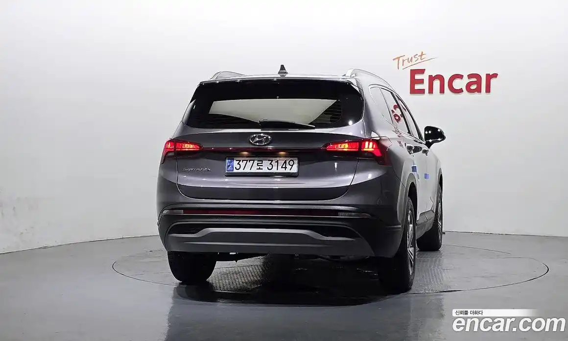 Hyundai Santa Fe 2022 2.2 автомат (гидро), фото 4