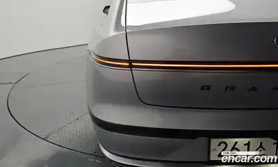 Hyundai Grandeur 2023 3.5 автомат (гидро), миниатюра 9