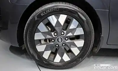 Hyundai Staria 2022 2.2 автомат (гидро), миниатюра 5