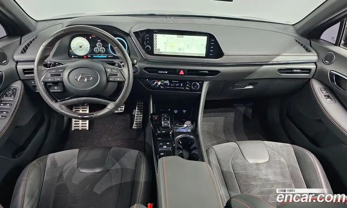 Hyundai Sonata 2022 2.5 автомат (гидро), фото 10