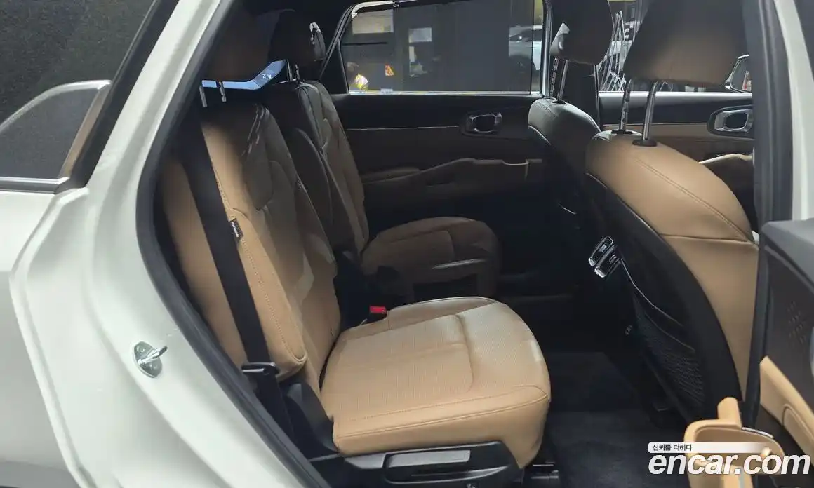 Kia Sorento 2024 2.5 автомат (гидро), фото 12