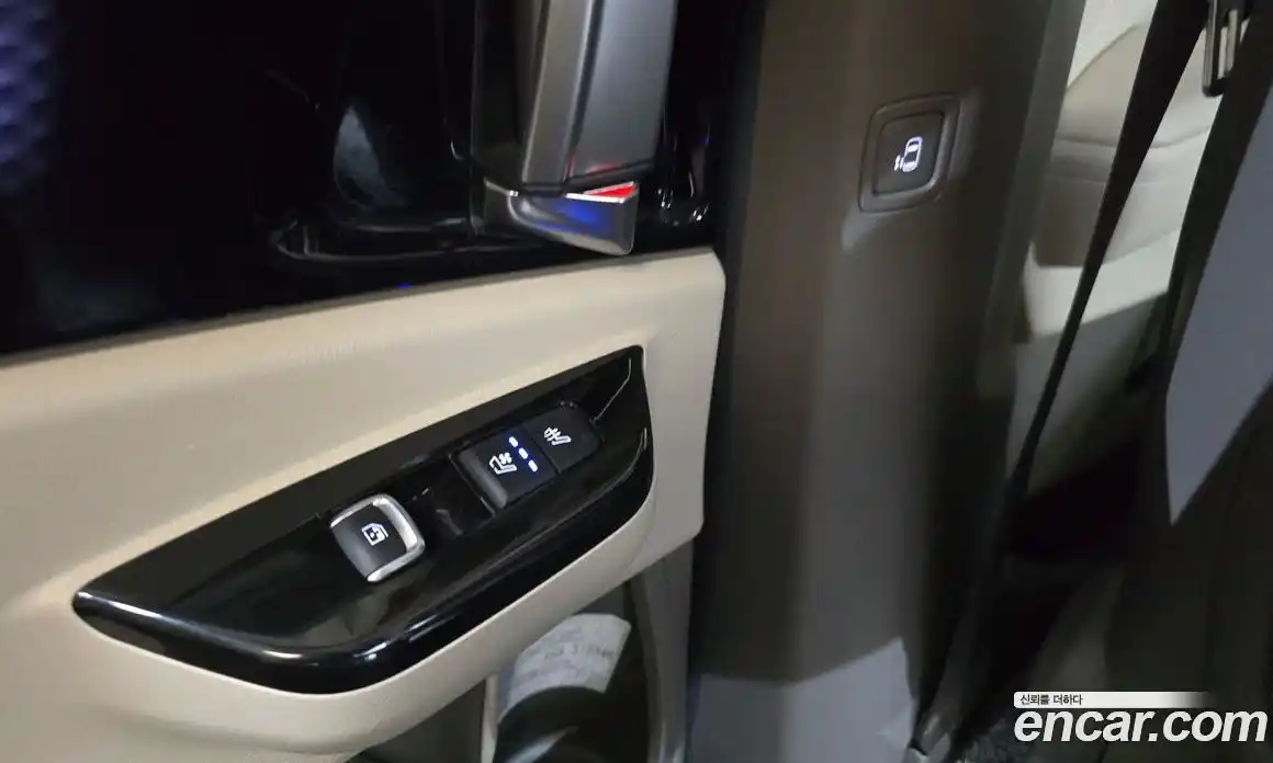 Kia Carnival 2023 2.2 автомат (гидро), фото 33
