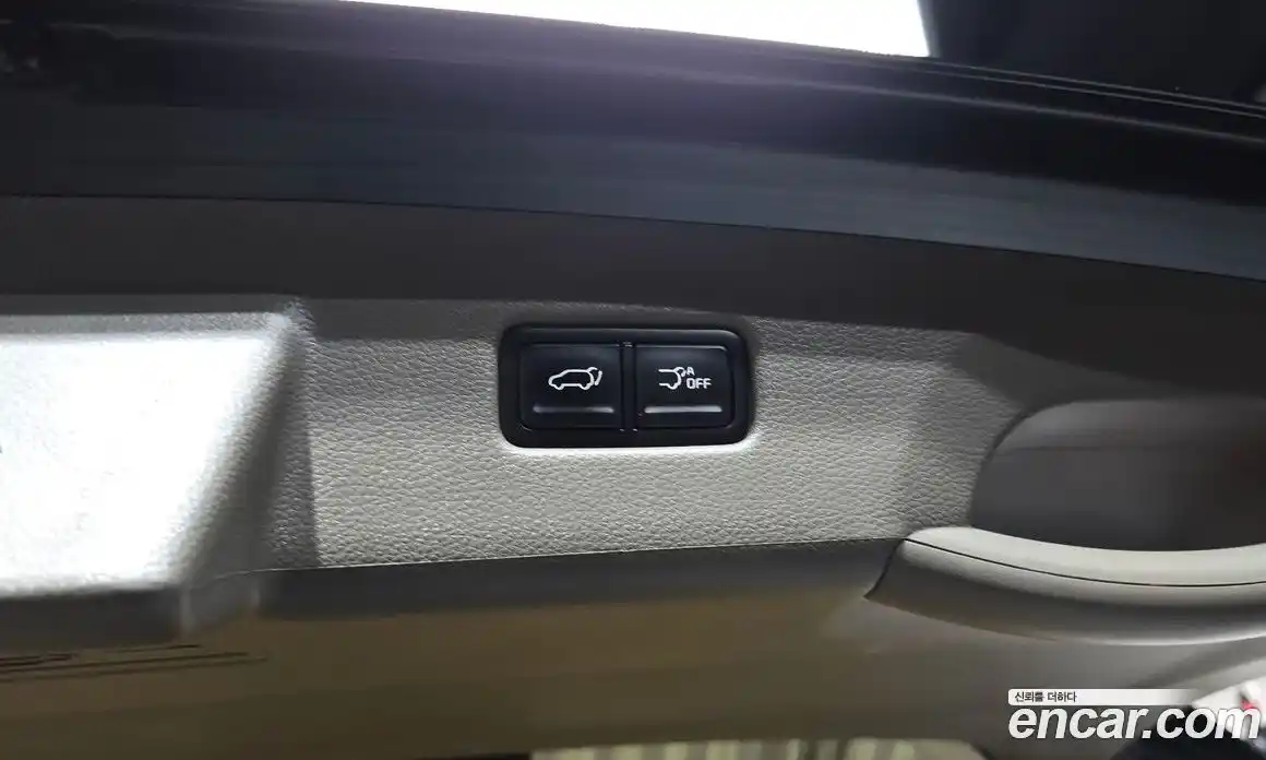 Kia Carnival 2023 2.2 автомат (гидро), фото 35