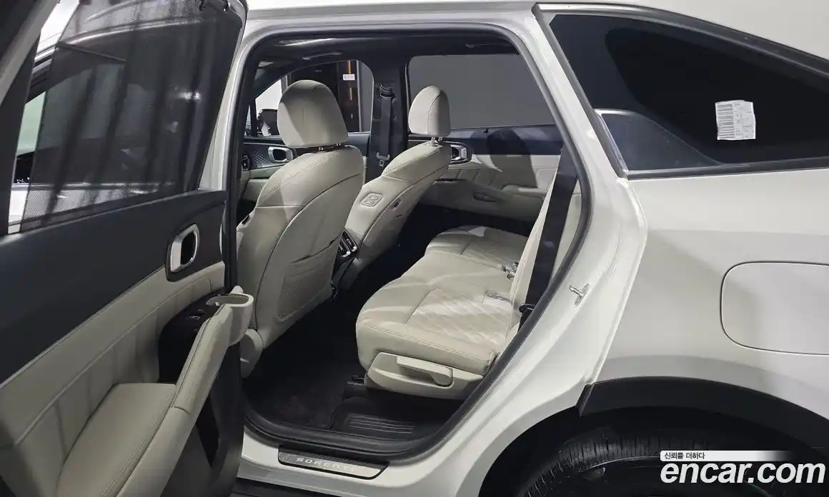 Kia Sorento 2023 1.6 автомат (гидро), фото 11