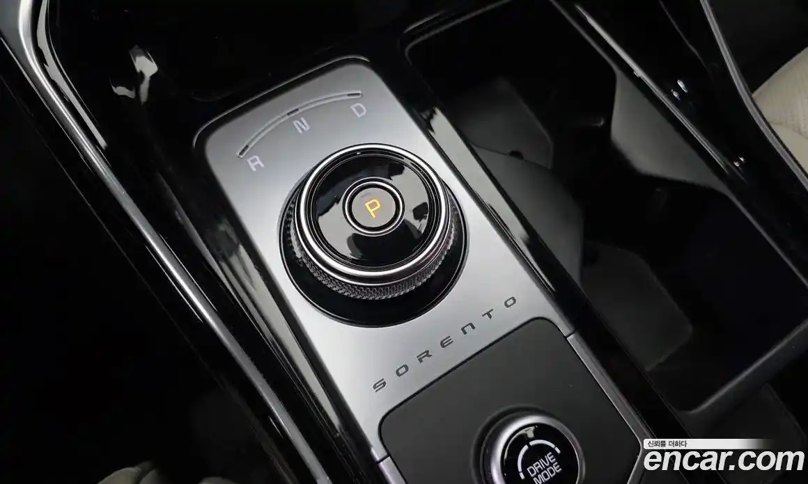 Kia Sorento 2023 1.6 автомат (гидро), фото 9