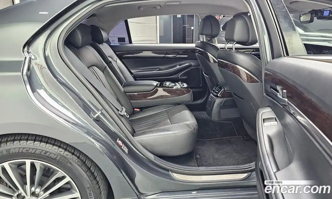 Genesis EQ900 2018 3.3 автомат (гидро), фото 18