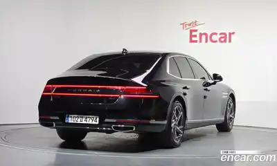 Genesis G90, 2023, 25 370 км
