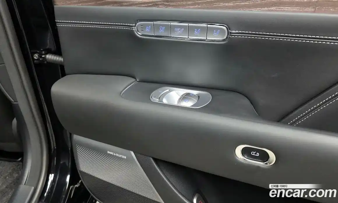 Genesis G90 2023 3.5 автомат (гидро), фото 26