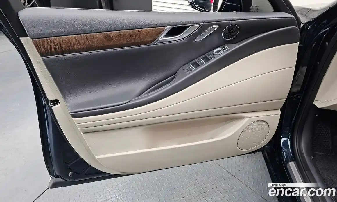 Genesis G80 2023 2.5 автомат (гидро), фото 13