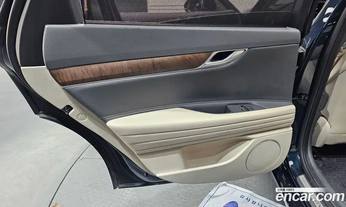 Genesis G80 2023 2.5 автомат (гидро), фото 14