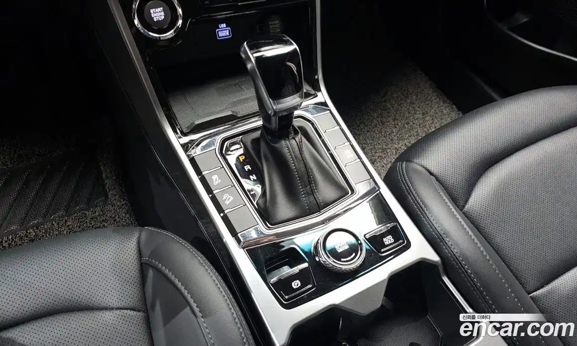 SsangYong Korando 2022 1.5 автомат (гидро), фото 9