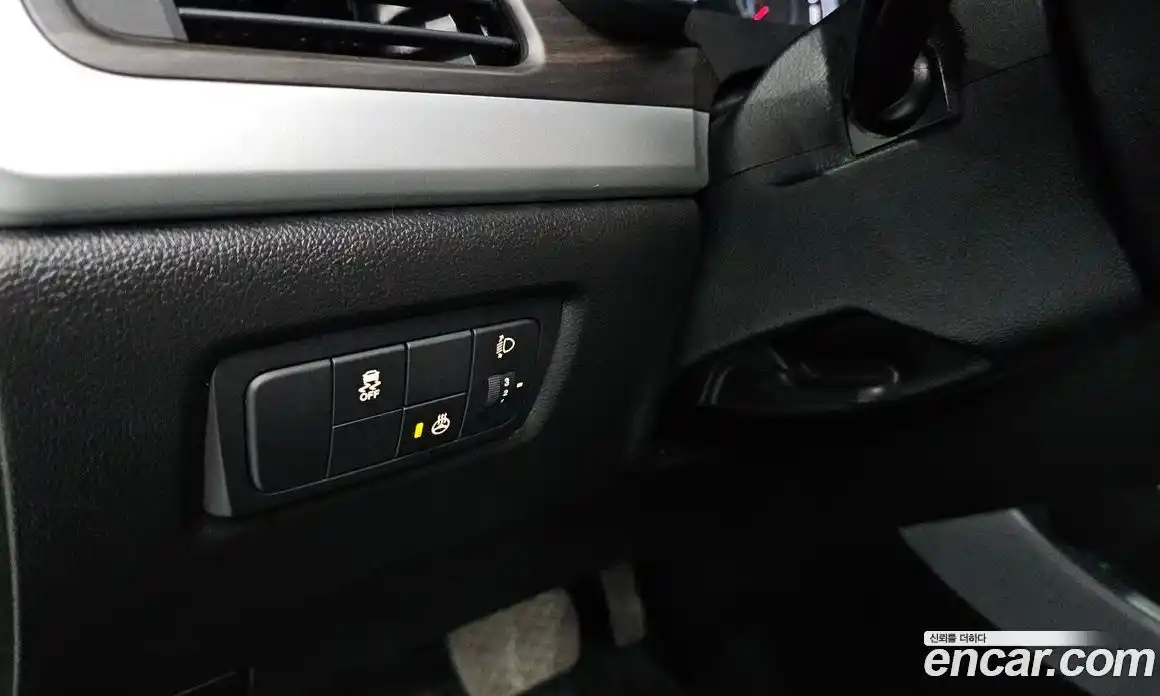 SsangYong Korando 2016 2.2 автомат (гидро), фото 17