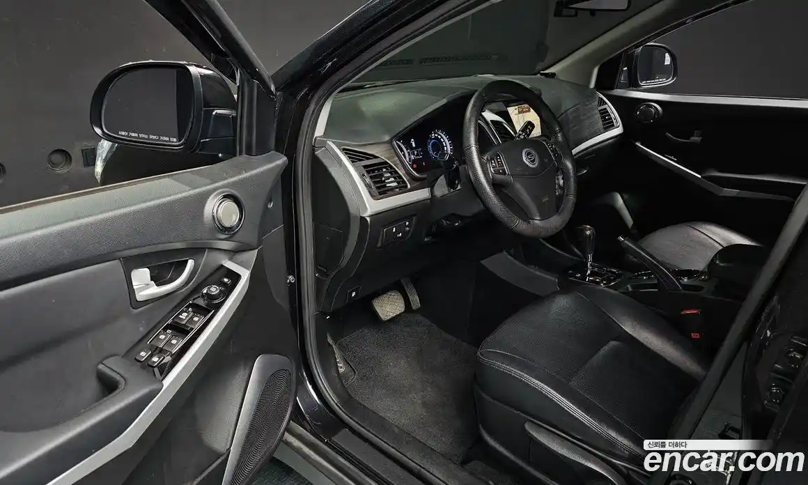 SsangYong Korando 2016 2.2 автомат (гидро), фото 10
