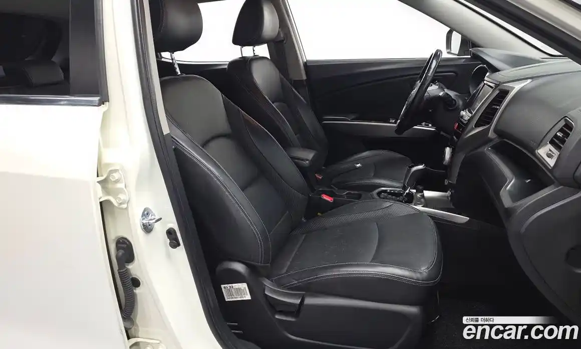SsangYong TIBOLI 2015 1.6 автомат (гидро), фото 12