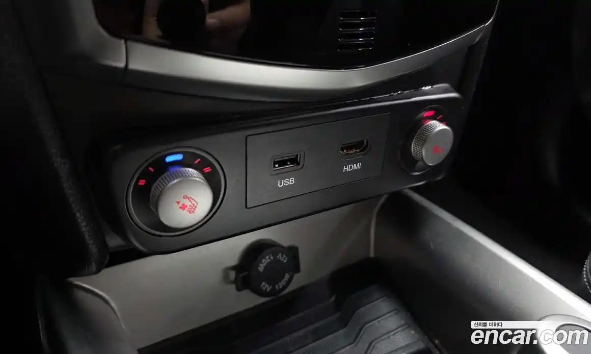 SsangYong TIBOLI 2015 1.6 автомат (гидро), фото 18