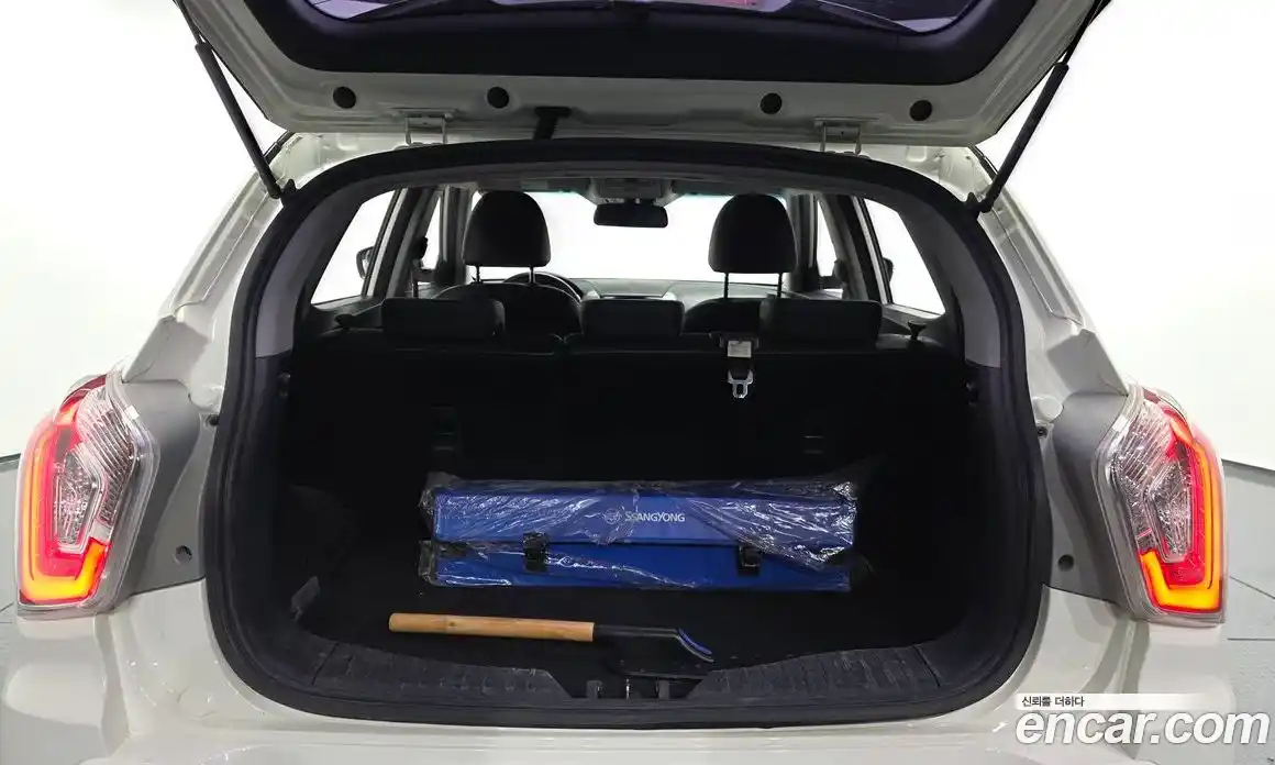 SsangYong TIBOLI 2015 1.6 автомат (гидро), фото 20