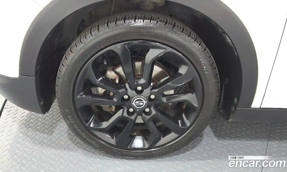 SsangYong TIBOLI 2015 1.6 автомат (гидро), фото 5