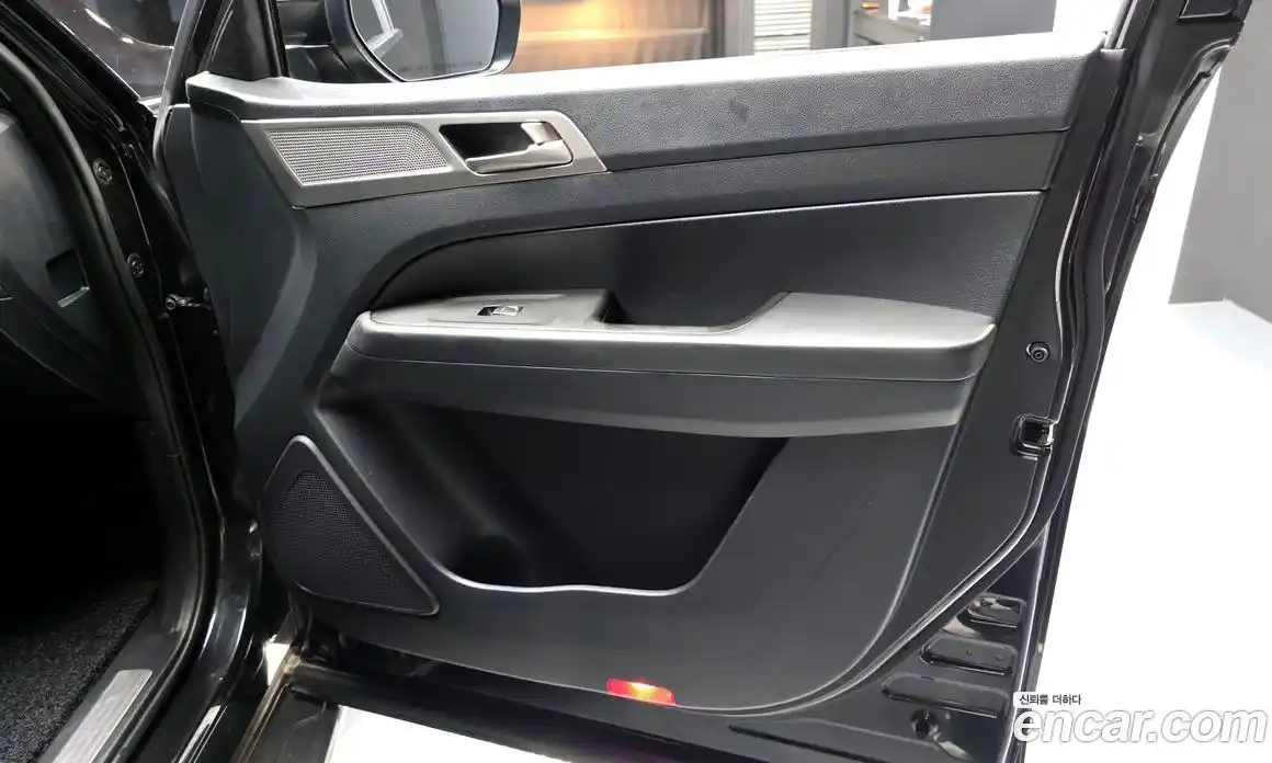 SsangYong Rexton 2018 2.2 автомат (гидро), фото 14