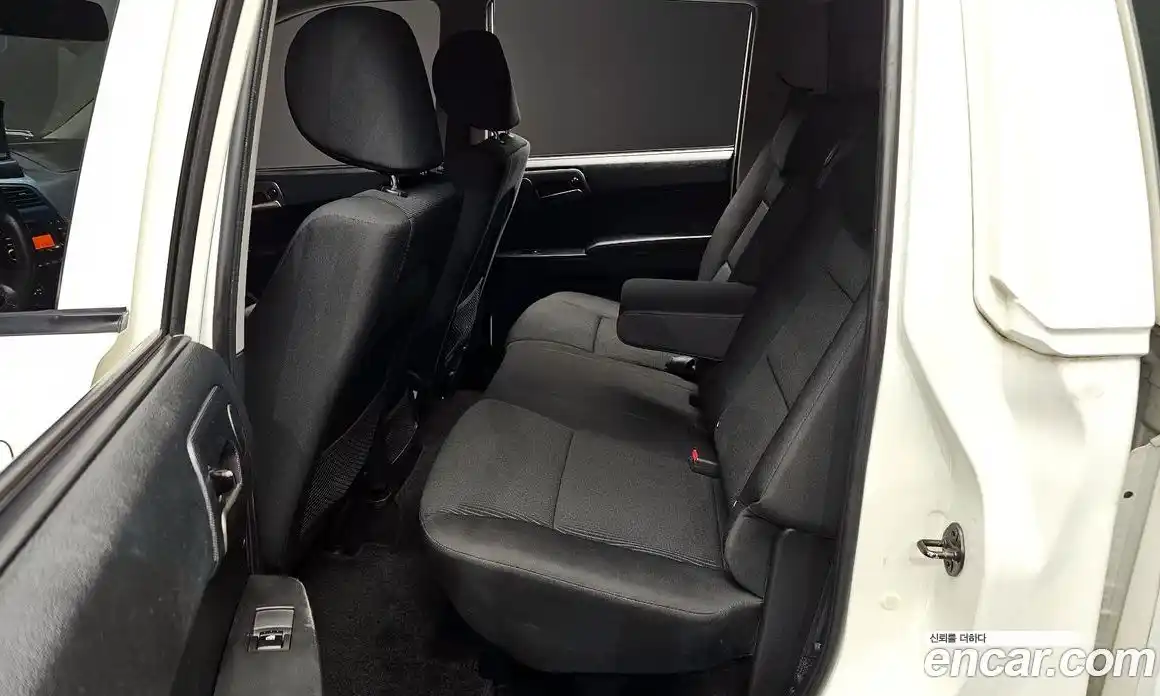 SsangYong Korando 2014 2.0 автомат (гидро), фото 17