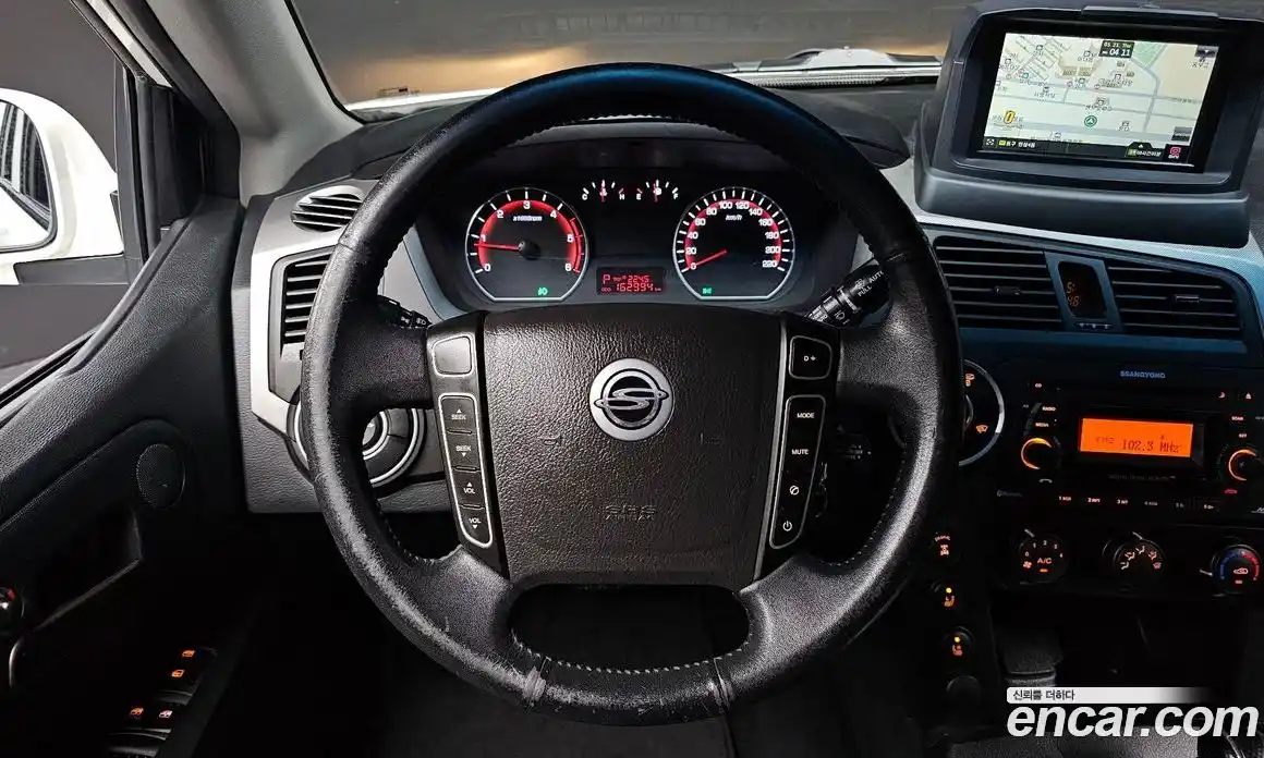 SsangYong Korando 2014 2.0 автомат (гидро), фото 18