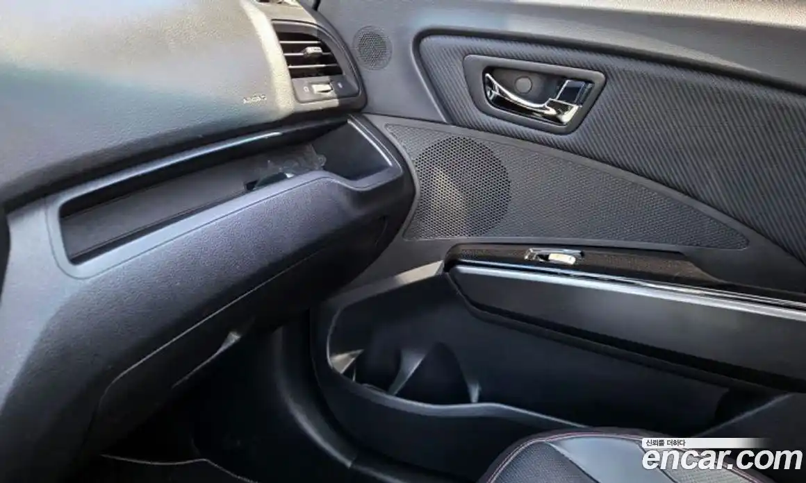 SsangYong TIBOLI 2016 1.6 автомат (гидро), фото 18