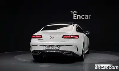 Mercedes-Benz E-Class 2017 1.9 автомат (гидро), миниатюра 4