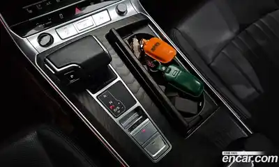 Audi A6 2021 2.0 автомат (гидро), миниатюра 11