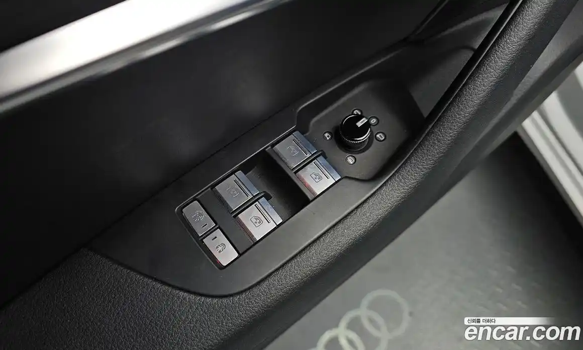 Audi A6 2021 2.0 автомат (гидро), фото 27