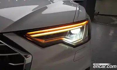 Audi A6 2021 2.0 автомат (гидро), миниатюра 7