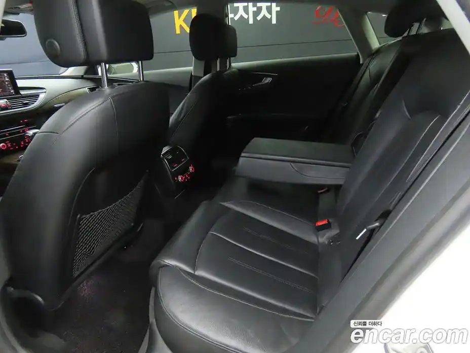 Audi A7 2015 3.0 автомат (гидро), фото 19