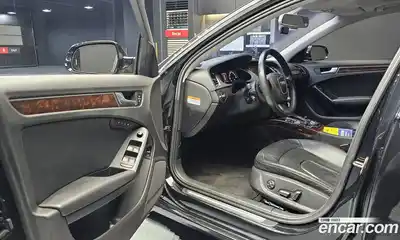 Audi A4 2010 2.0 автомат (гидро), миниатюра 10