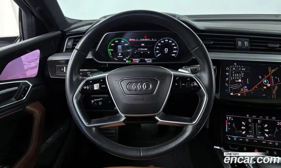Audi e-tron 2021 0.2 автомат (гидро), фото 18
