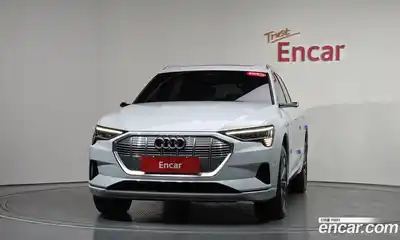 Audi e-tron 2021 0.2 автомат (гидро), миниатюра 2