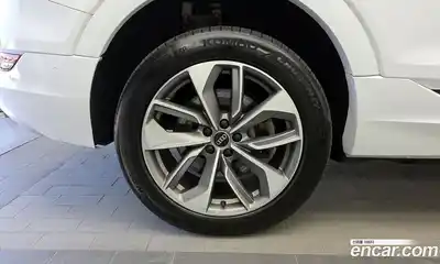 Audi e-tron 2021 0.2 автомат (гидро), миниатюра 4