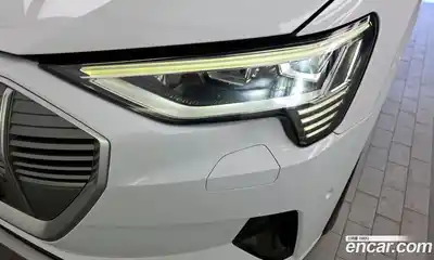 Audi e-tron 2021 0.2 автомат (гидро), миниатюра 7