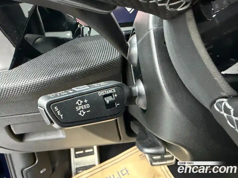 Audi A3 2025 2.0 автомат (гидро), фото 15