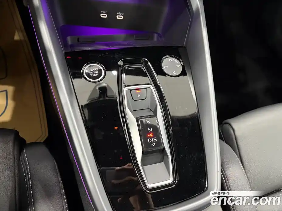 Audi A3 2025 2.0 автомат (гидро), фото 9