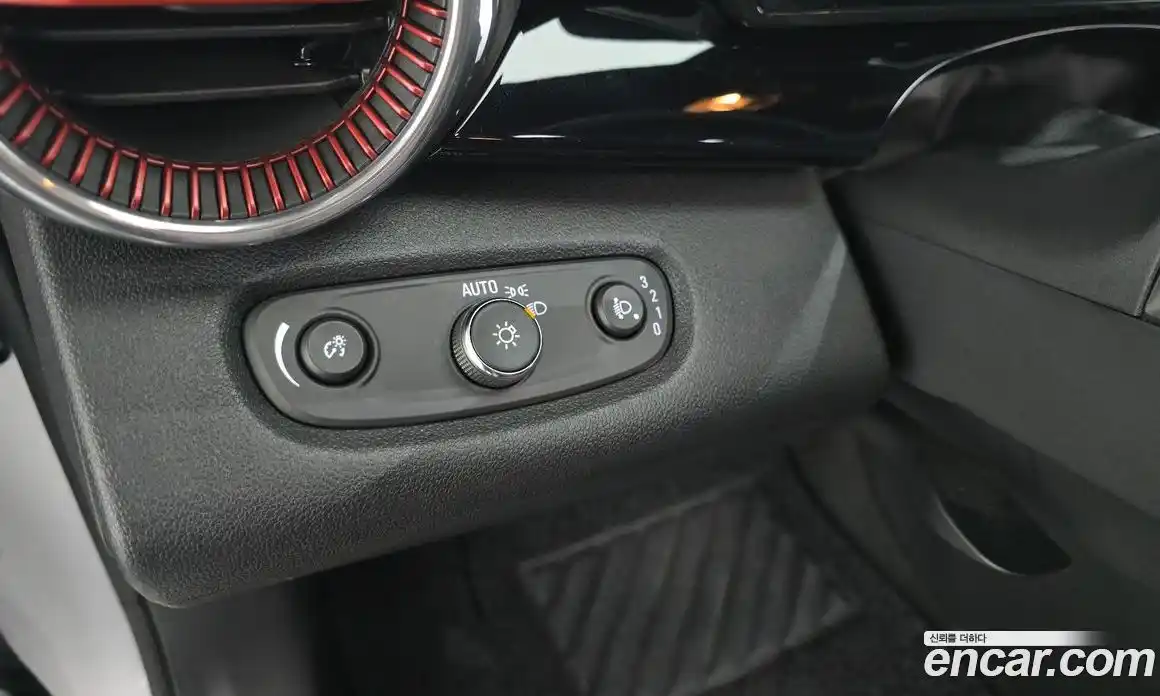 Chevrolet Trax 2024 1.2 автомат (гидро), фото 20