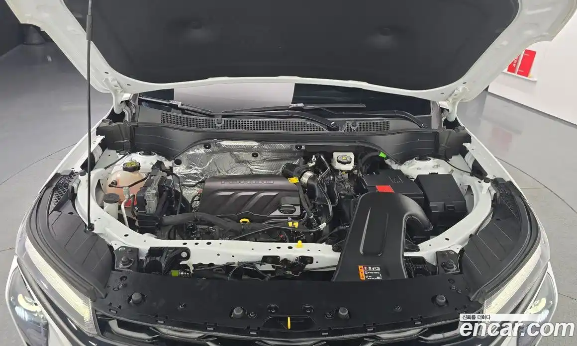 Chevrolet Trax 2024 1.2 автомат (гидро), фото 6