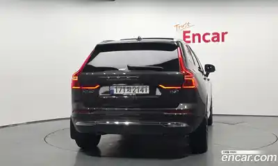 Volvo XC60 2025 2.0 автомат (гидро), миниатюра 4