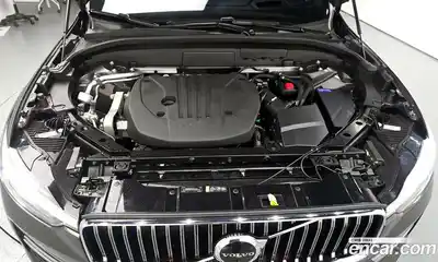 Volvo XC60 2025 2.0 автомат (гидро), миниатюра 6