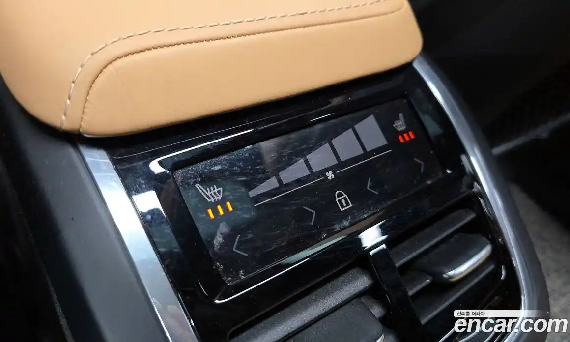 Volvo V60 2020 2.0 автомат (гидро), фото 31