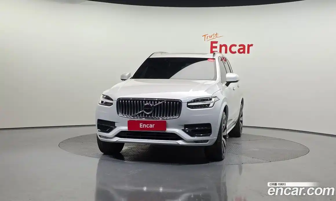Volvo XC90 2022 2.0 автомат (гидро), фото 3