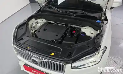 Volvo XC90 2022 2.0 автомат (гидро), миниатюра 6