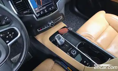 Volvo XC90 2022 2.0 автомат (гидро), миниатюра 9
