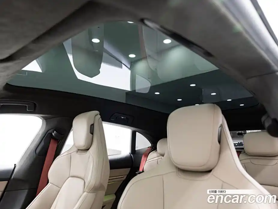 Porsche Taycan 2023 0.1 автомат (гидро), фото 14