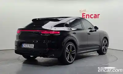 Porsche Cayenne 2022 4.0 автомат (гидро), миниатюра 2