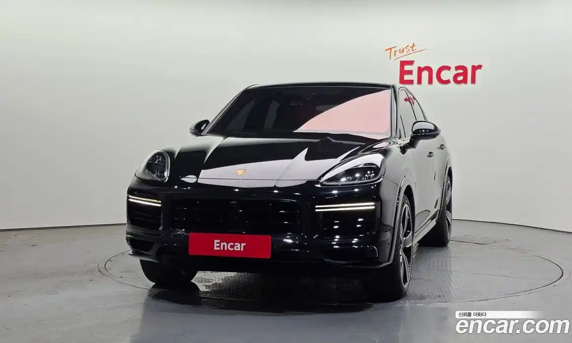 Porsche Cayenne 2022 4.0 автомат (гидро), фото 3